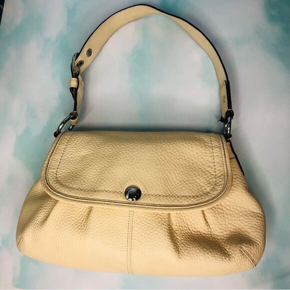 Coach C1059 F13729 Soho Pebbled Leather Bag, Cream - Picture 4 of 11